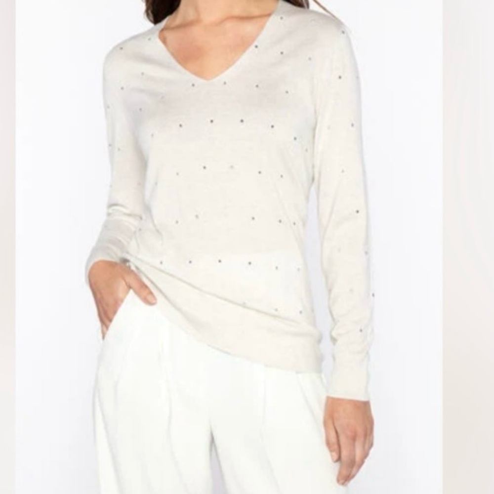 TOMMY HILFIGER White V-Neck Sweater with Stud Accents Size L/G